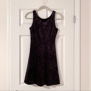 3 for $20 ⭐️ Velour Dress